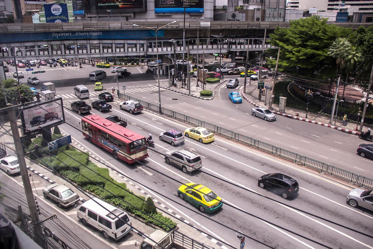 The Connex Asoke Hotel Bangkok Exterior photo